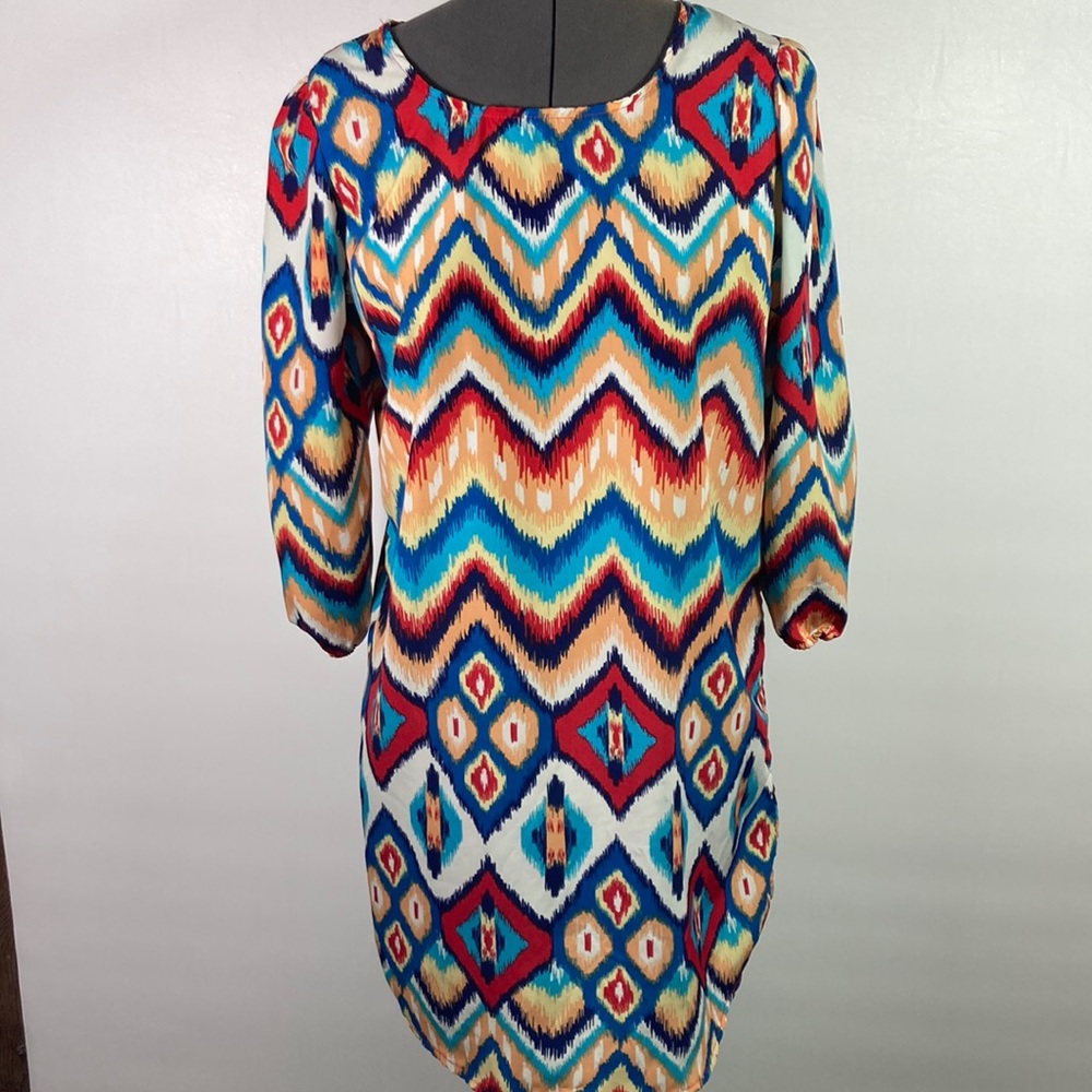 Love By Chesley Bright Zigzag Colored Top/Tunic Size M